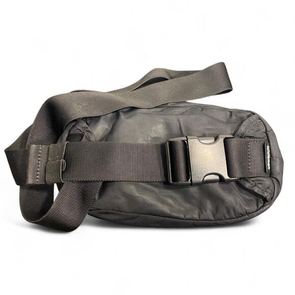 Lululemon Wunderlust Belt Bag Black Fanny Pack - Picture 3 of 7
